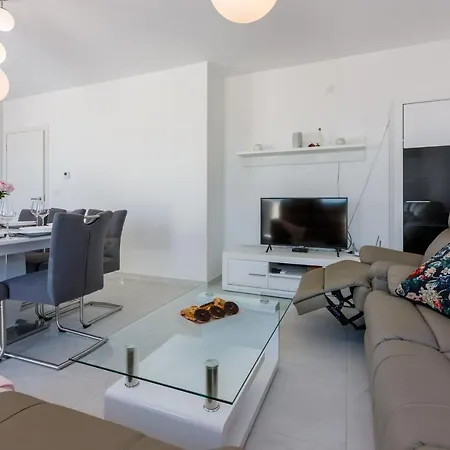 Apartment Cvetkovic *