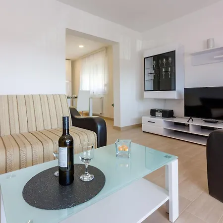 Cvetkovic Apartamento
