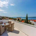 Cvetkovic * Crikvenica