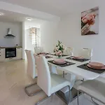Apartment Cvetkovic Crikvenica