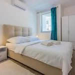 Apartment Cvetkovic *